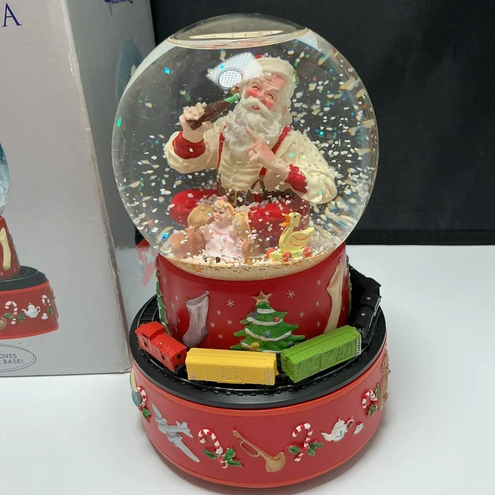 2001 Hallmark Coca-Cola Santa Musical Snow Globe Moving Train w/ Box Works Vtg